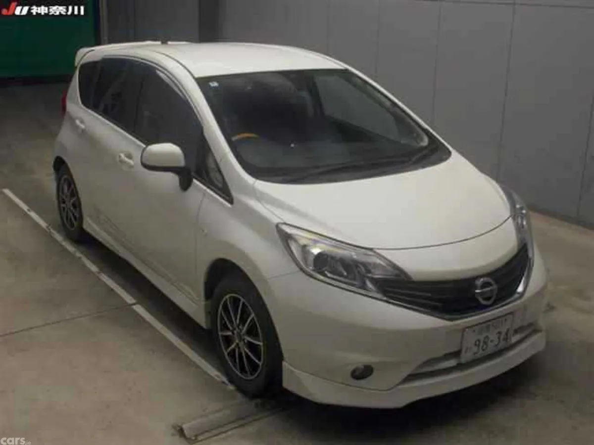 Nissan Note Hatchback, Petrol, 2013, White