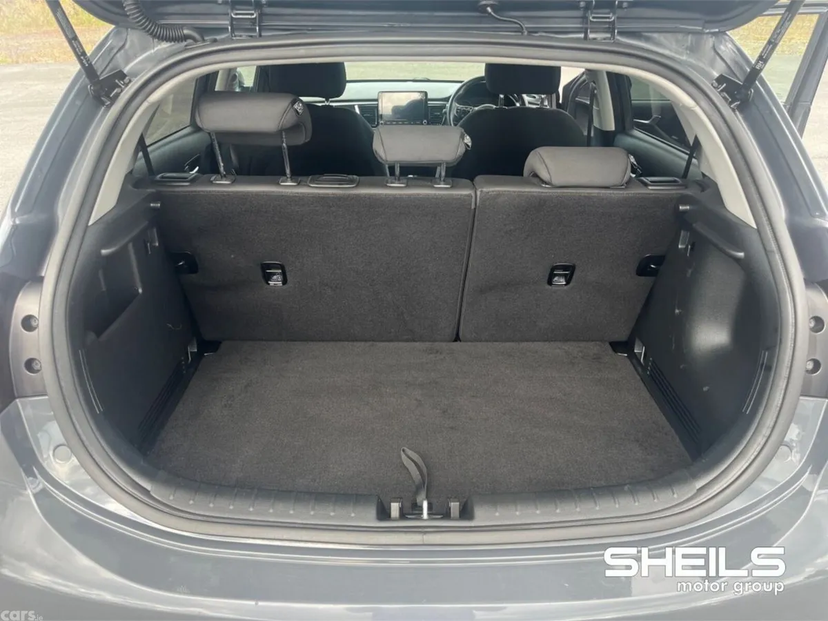 Kia Rio Hatchback, Petrol, 2022, Grey
