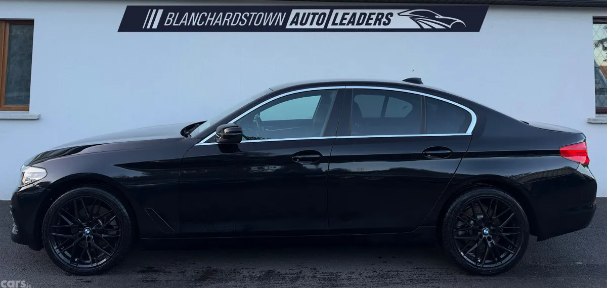 BMW 5-Series Saloon, Diesel, 2019, Black