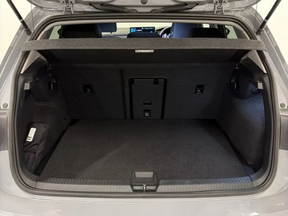 Volkswagen Golf Hatchback, Petrol, 2025, Grey