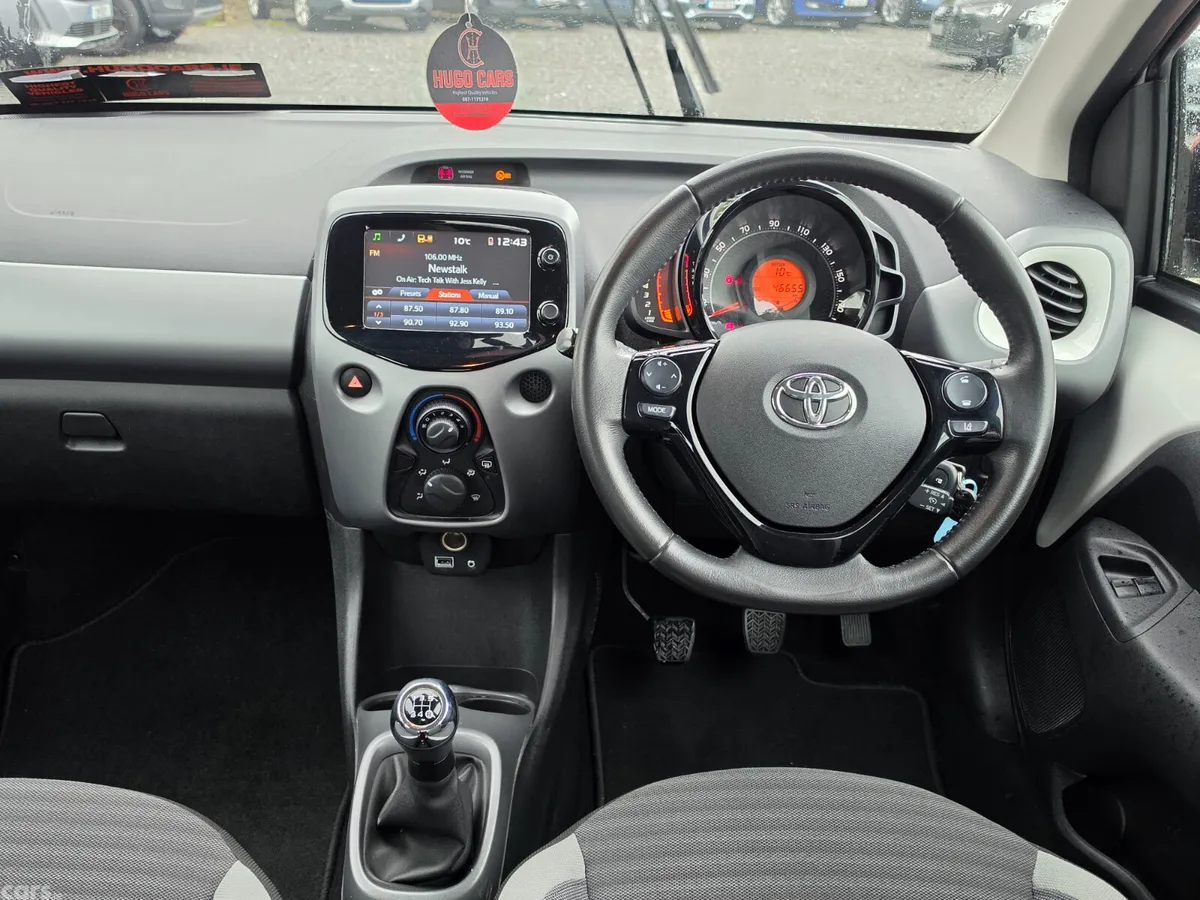 Toyota Aygo Hatchback, Petrol, 2019, White