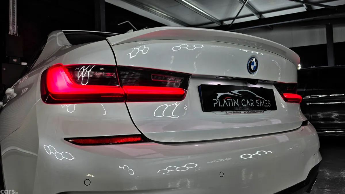 BMW 3-Series Saloon, Petrol Plug-in Hybrid, 2021, White