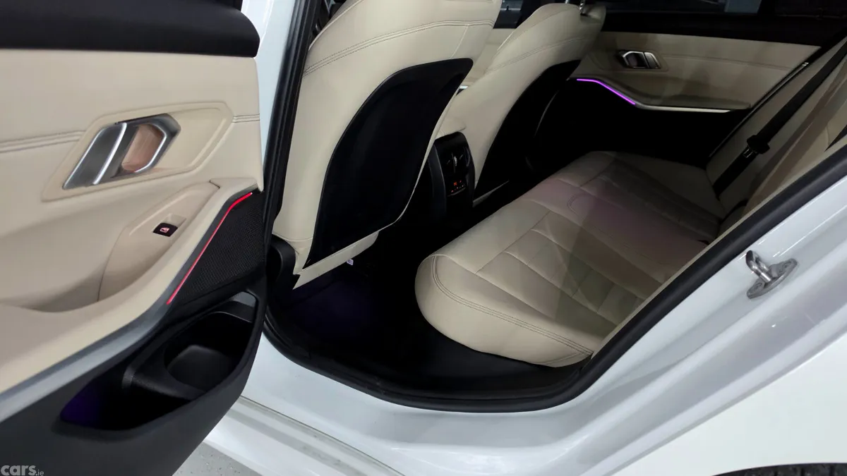 BMW 3-Series Saloon, Petrol Plug-in Hybrid, 2021, White
