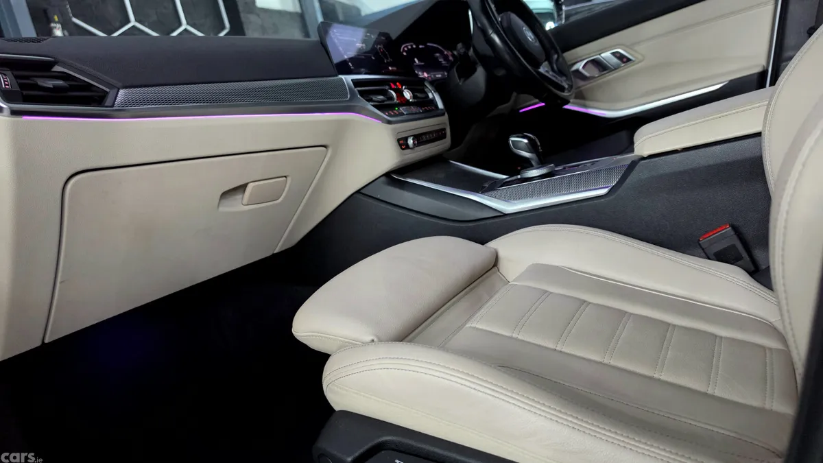 BMW 3-Series Saloon, Petrol Plug-in Hybrid, 2021, White