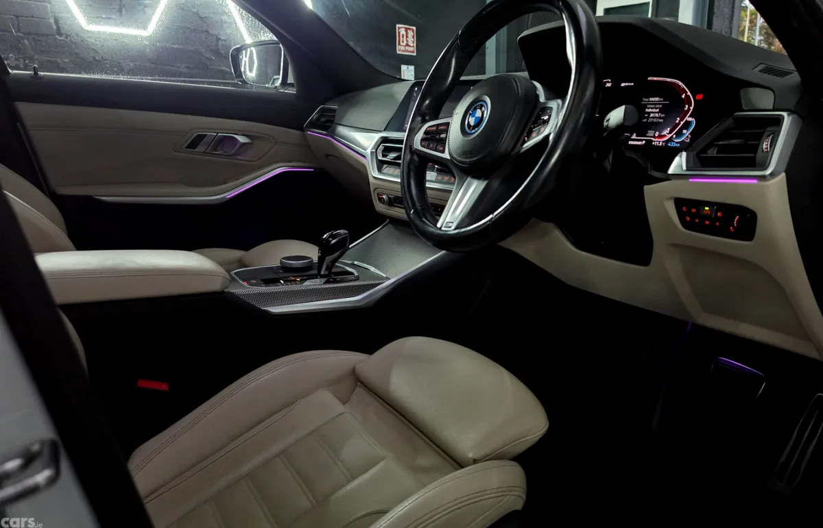BMW 3-Series Saloon, Petrol Plug-in Hybrid, 2021, White