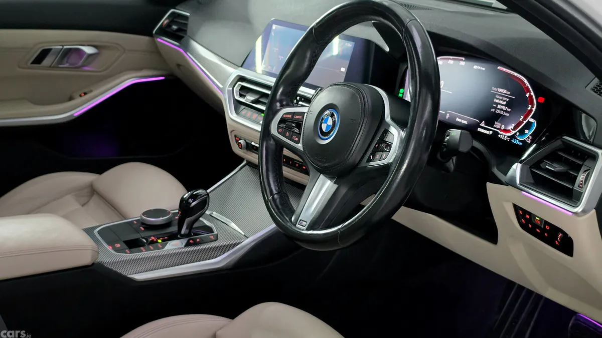 BMW 3-Series Saloon, Petrol Plug-in Hybrid, 2021, White