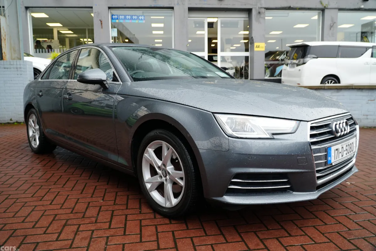 Audi A4 Saloon, Petrol, 2017, Grey