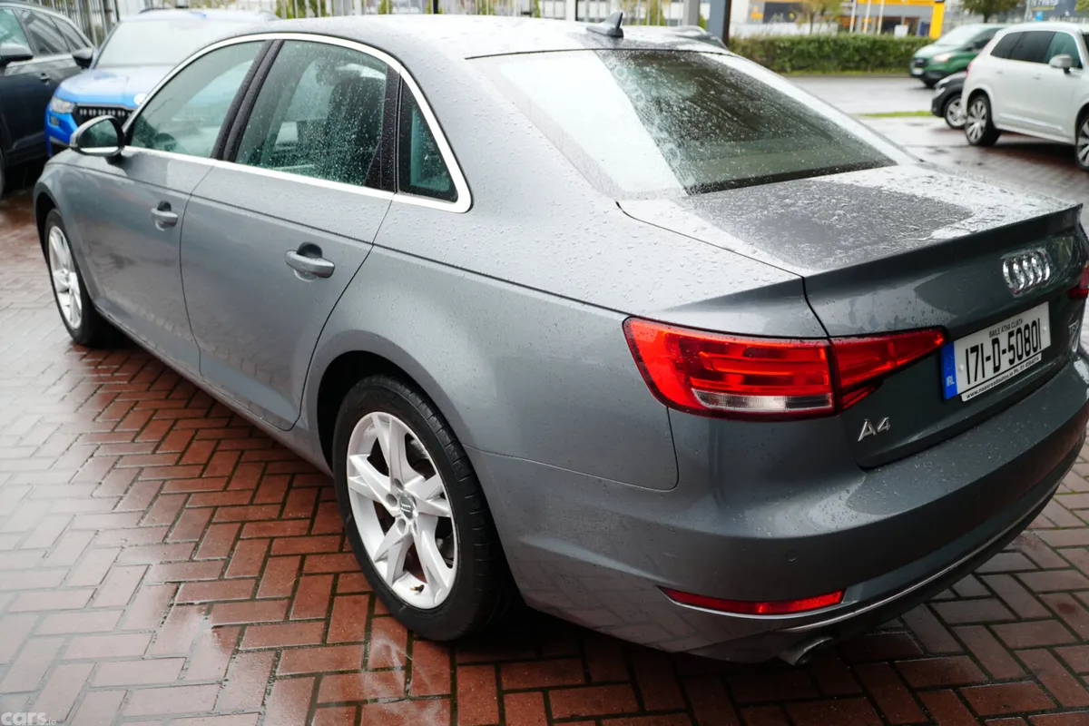 Audi A4 Saloon, Petrol, 2017, Grey