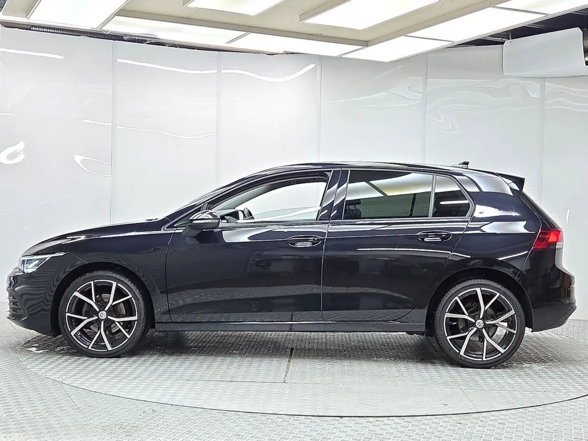 Volkswagen Golf Estate, Diesel, 2023, Black