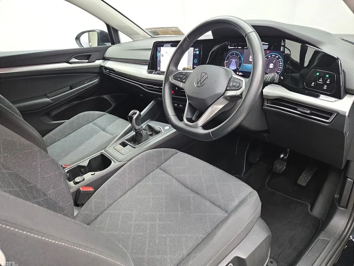 Volkswagen Golf Estate, Diesel, 2023, Black