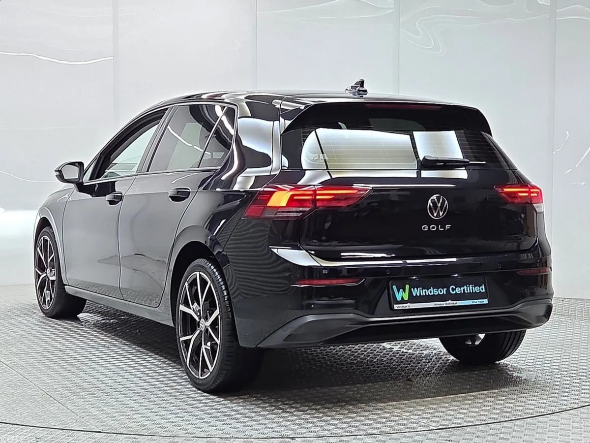 Volkswagen Golf Estate, Diesel, 2023, Black