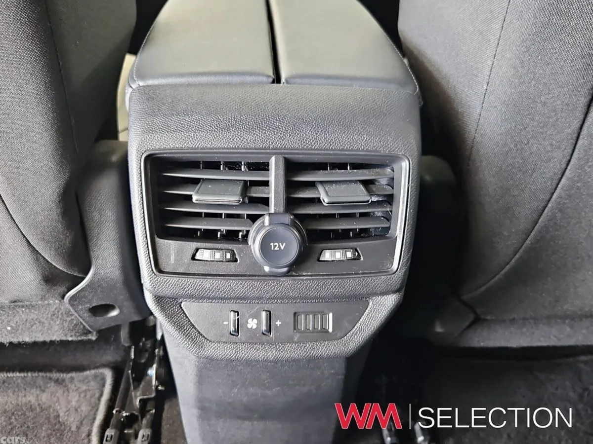Peugeot 5008 MPV, Diesel, 2025, Grey
