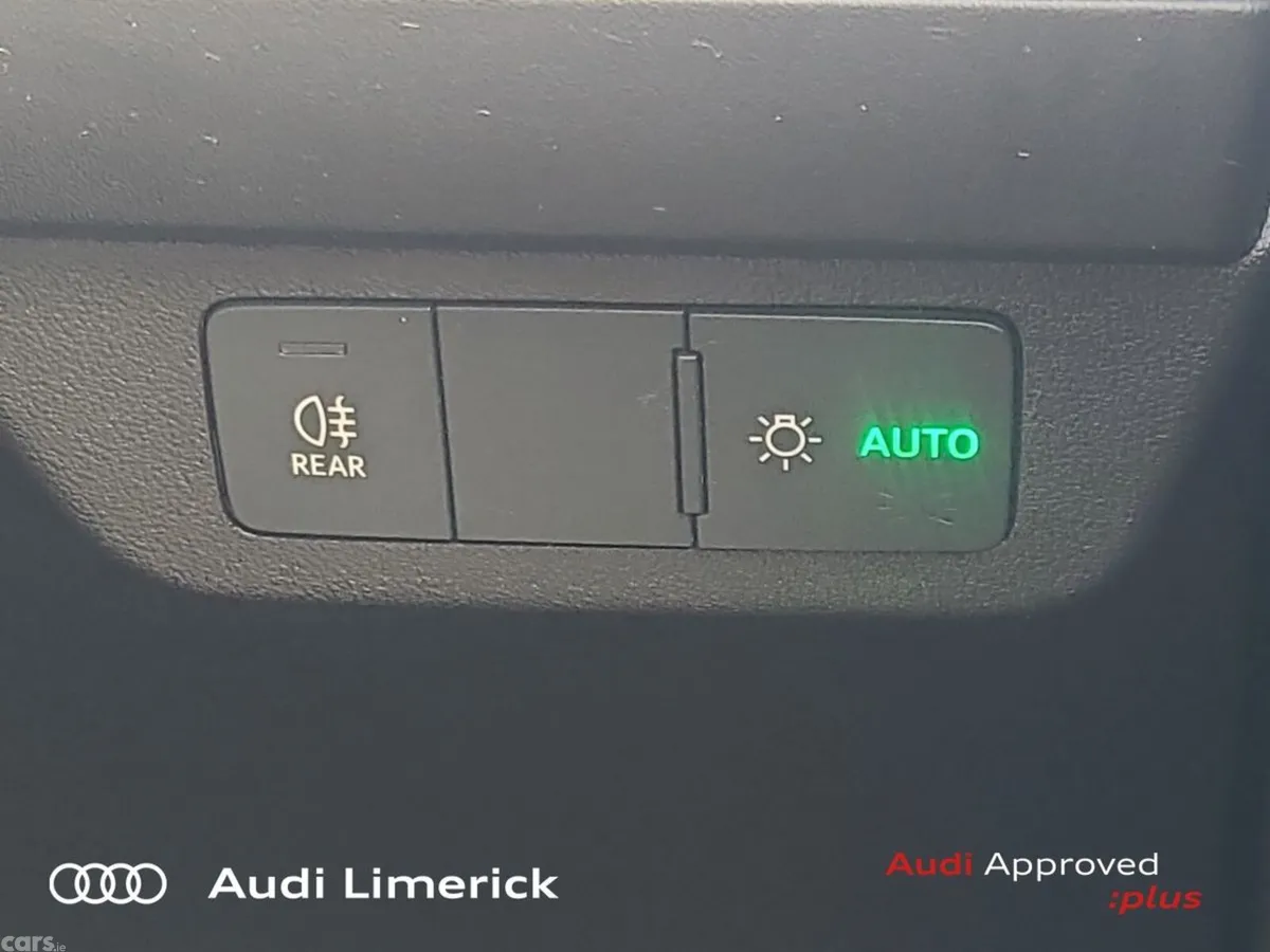 Audi Q4 e-tron SUV, Electric, 2023, Grey