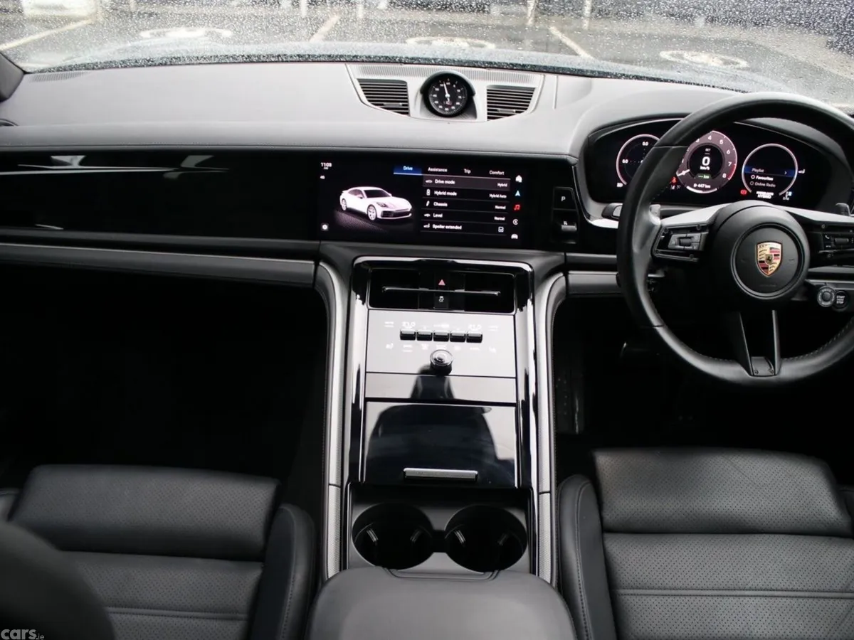 Porsche Panamera Saloon, Petrol Plug-in Hybrid, 2025, Black