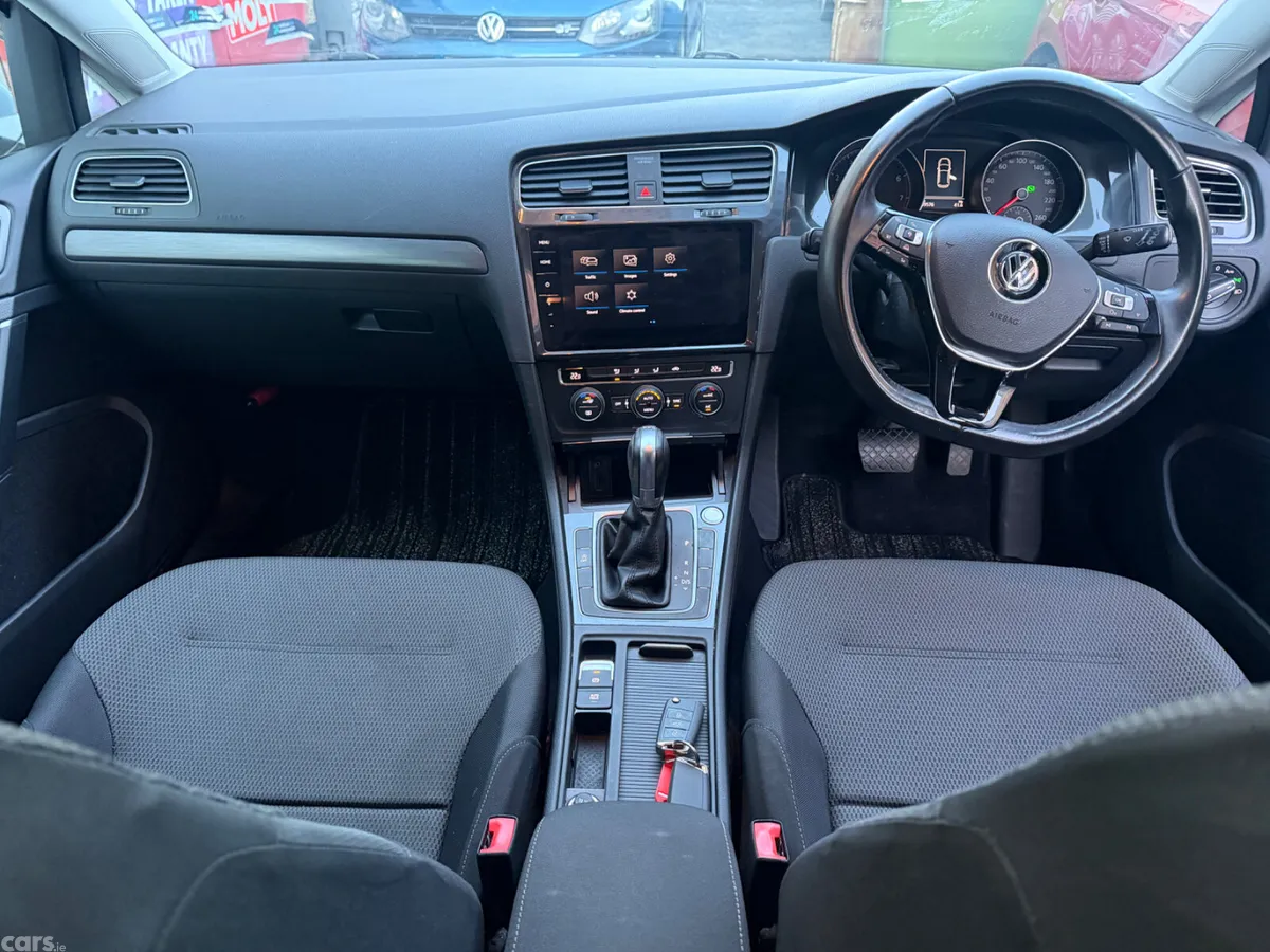 Volkswagen Golf Hatchback, Petrol, 2017, White