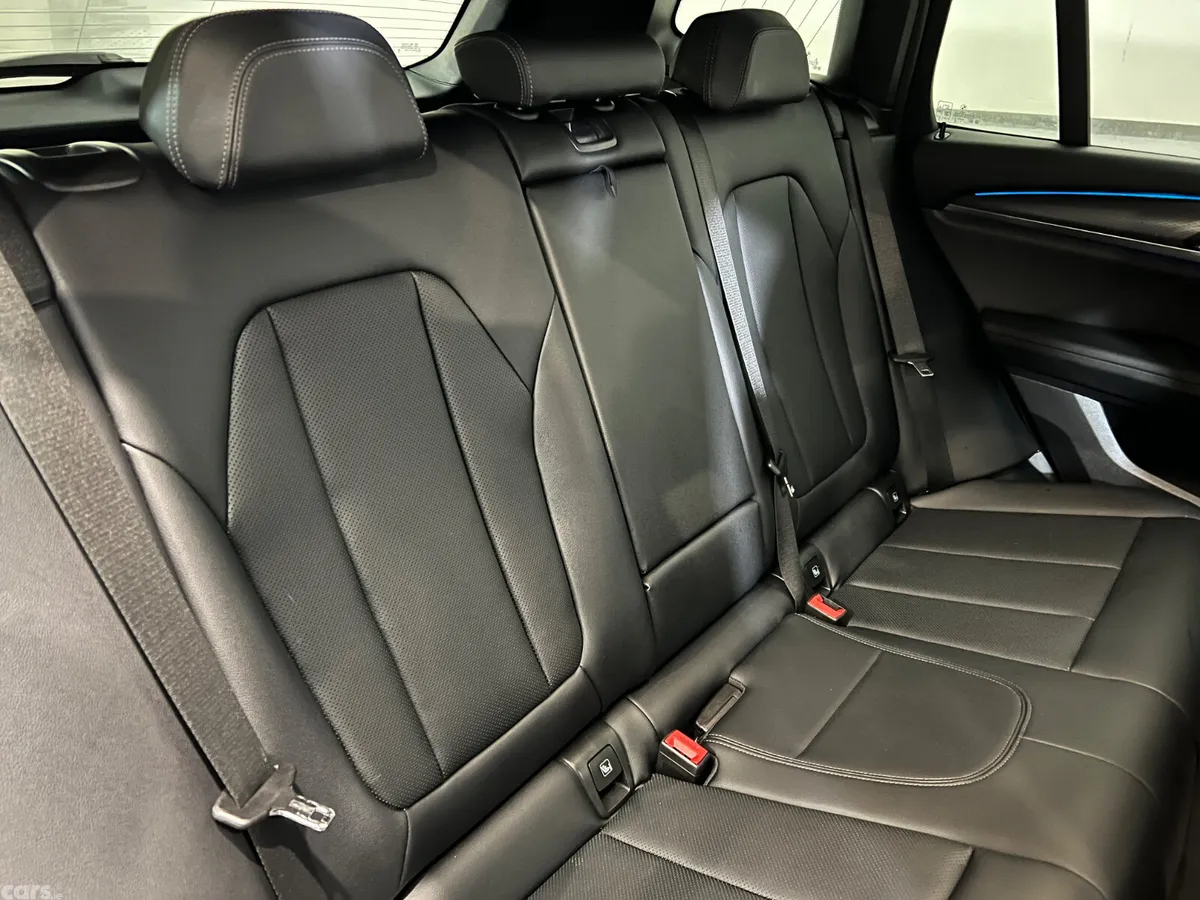 BMW X3 SUV, Petrol Plug-in Hybrid, 2024, Black