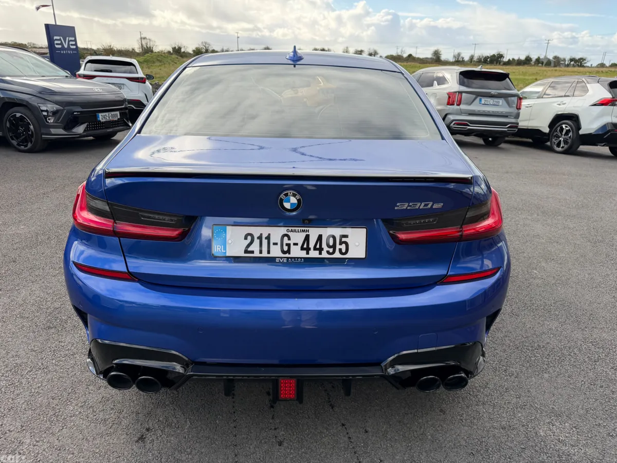 BMW 3-Series Saloon, Petrol Plug-in Hybrid, 2021, Blue