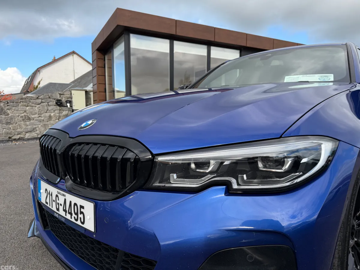BMW 3-Series Saloon, Petrol Plug-in Hybrid, 2021, Blue