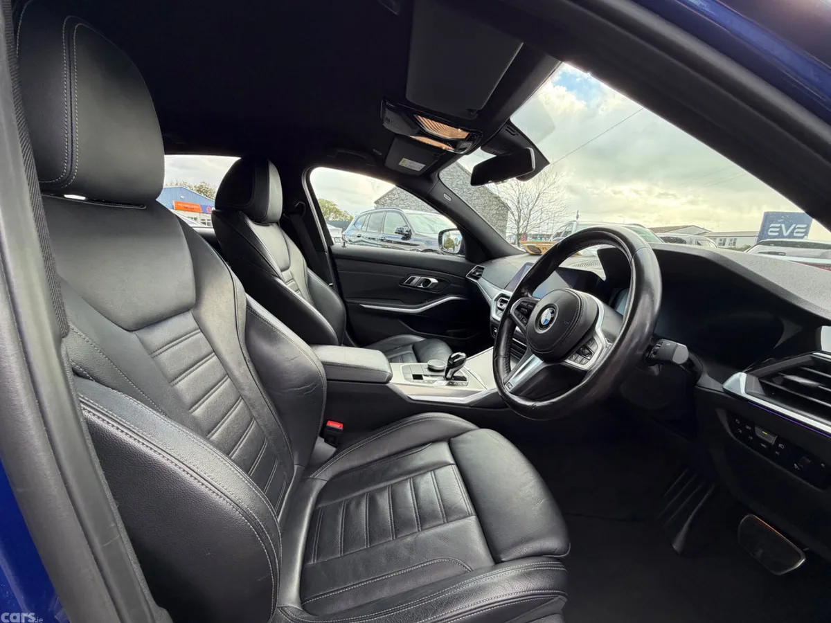 BMW 3-Series Saloon, Petrol Plug-in Hybrid, 2021, Blue