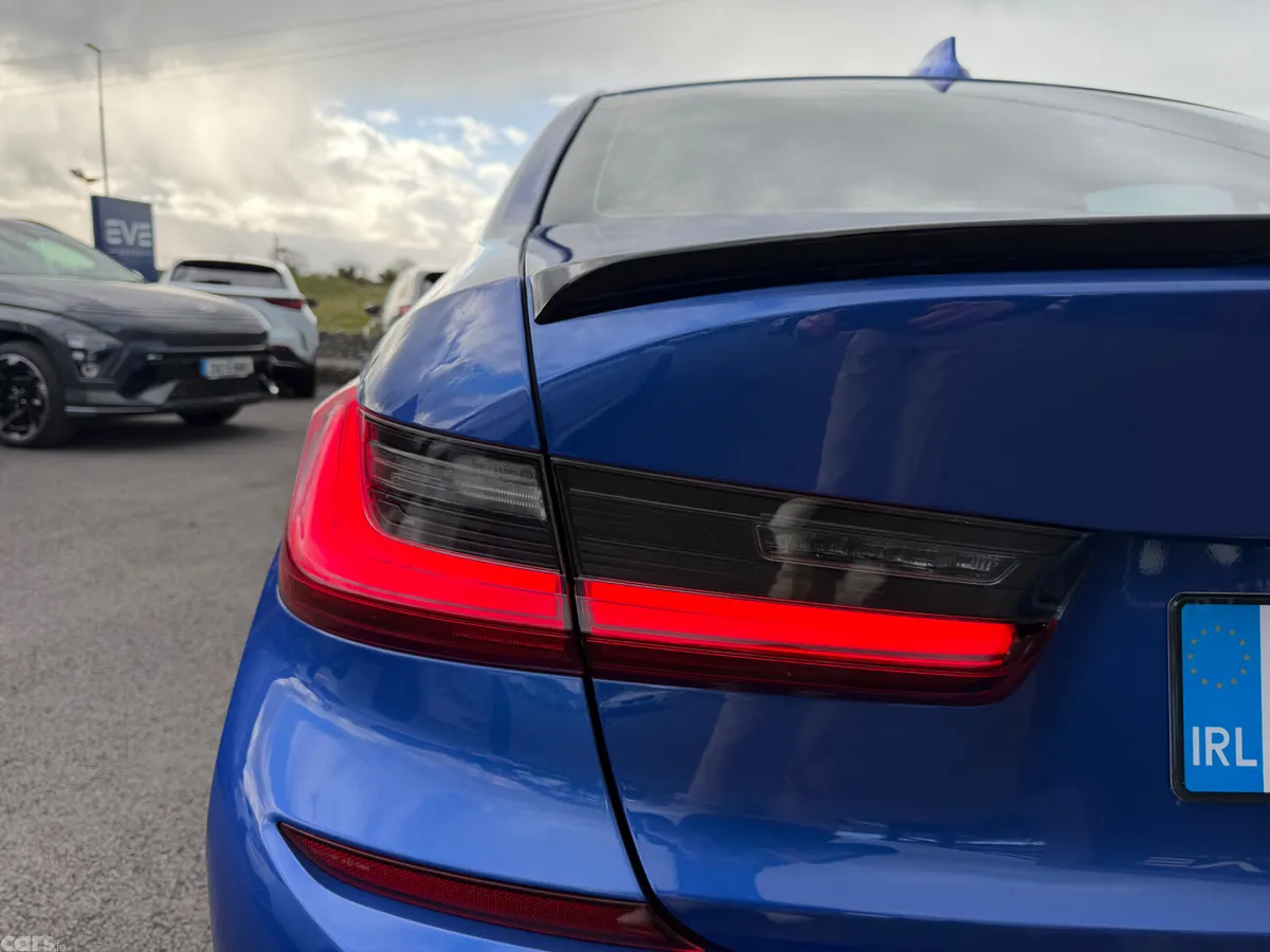 BMW 3-Series Saloon, Petrol Plug-in Hybrid, 2021, Blue