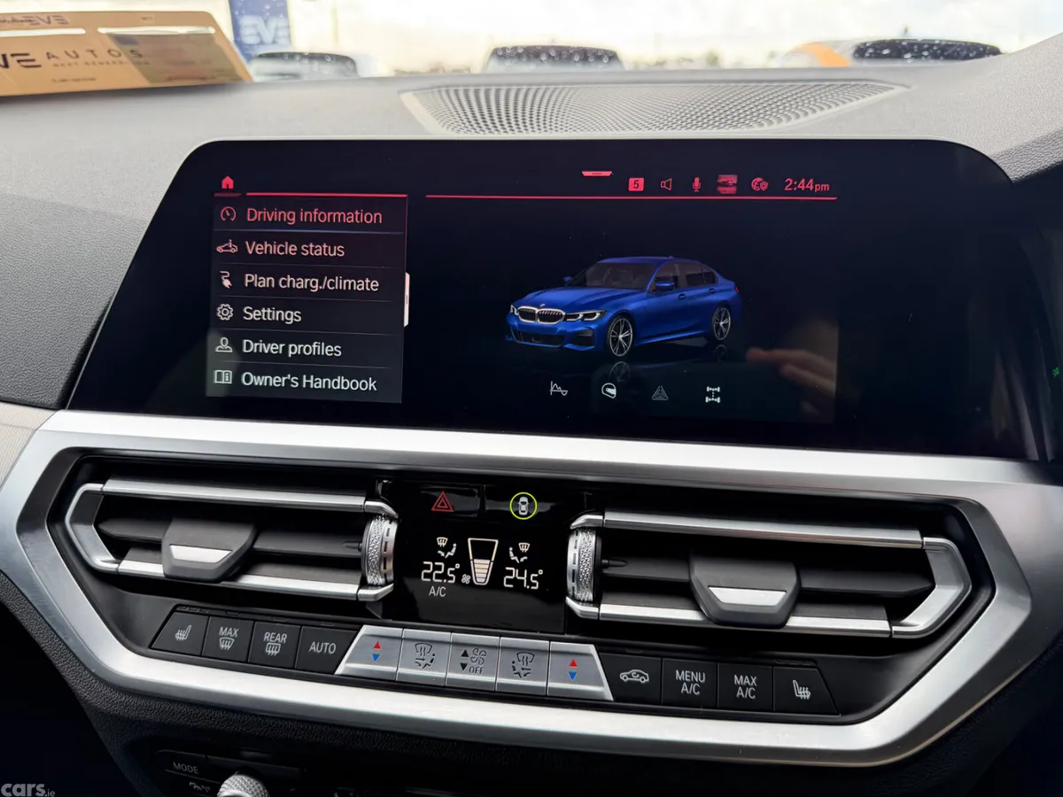 BMW 3-Series Saloon, Petrol Plug-in Hybrid, 2021, Blue