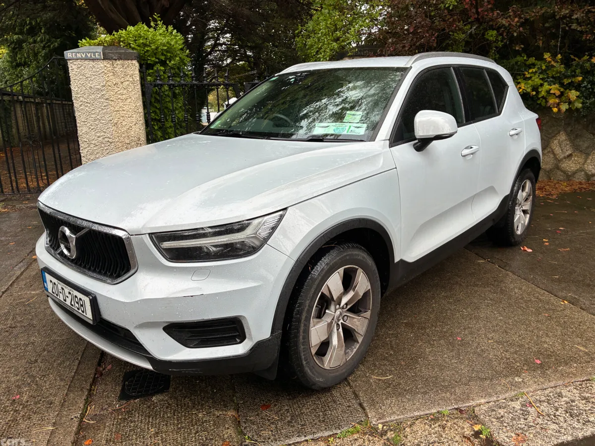 Volvo XC40 SUV, Petrol, 2020, Grey
