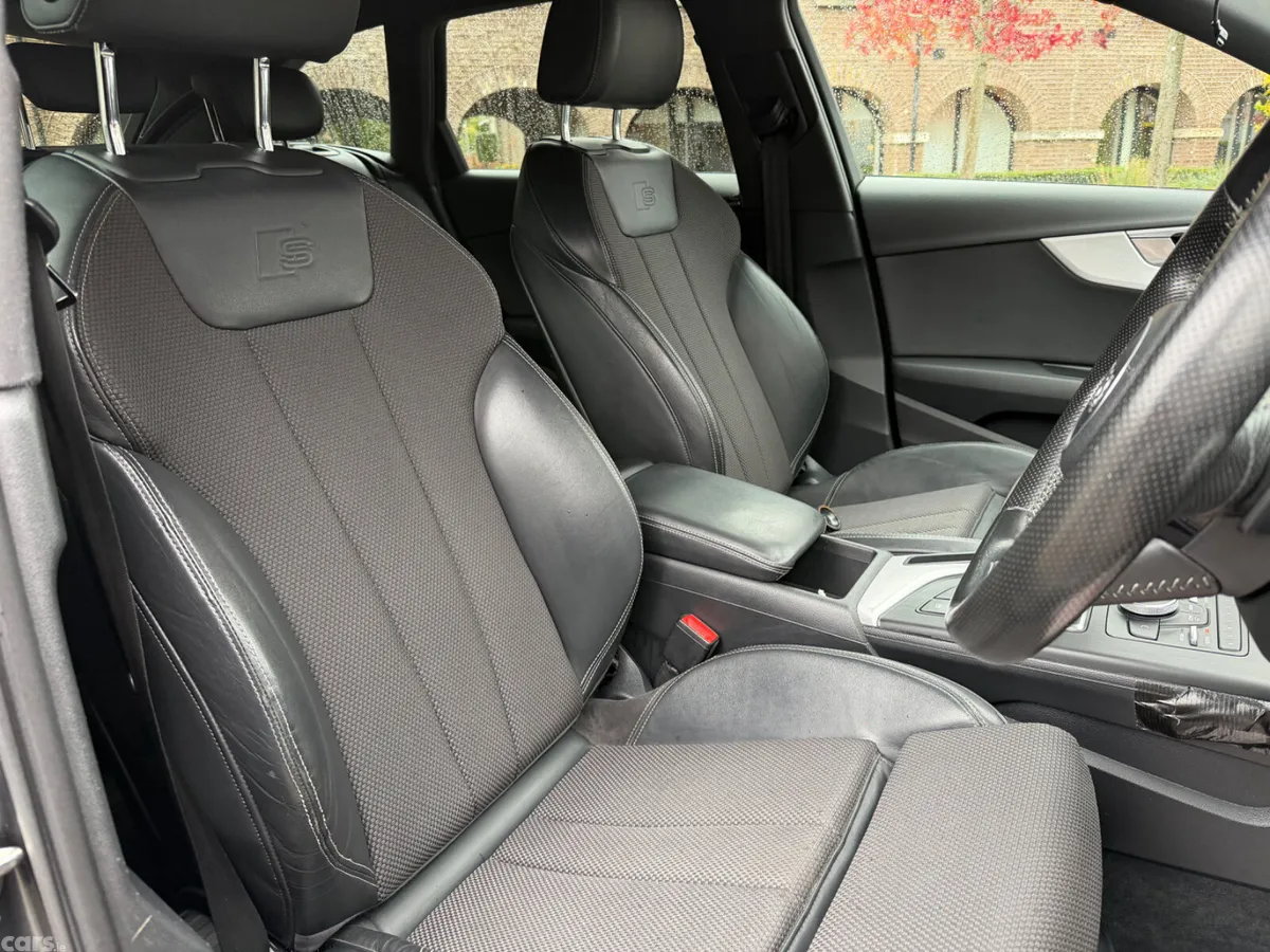 Audi A4 Estate, Diesel, 2016, Grey