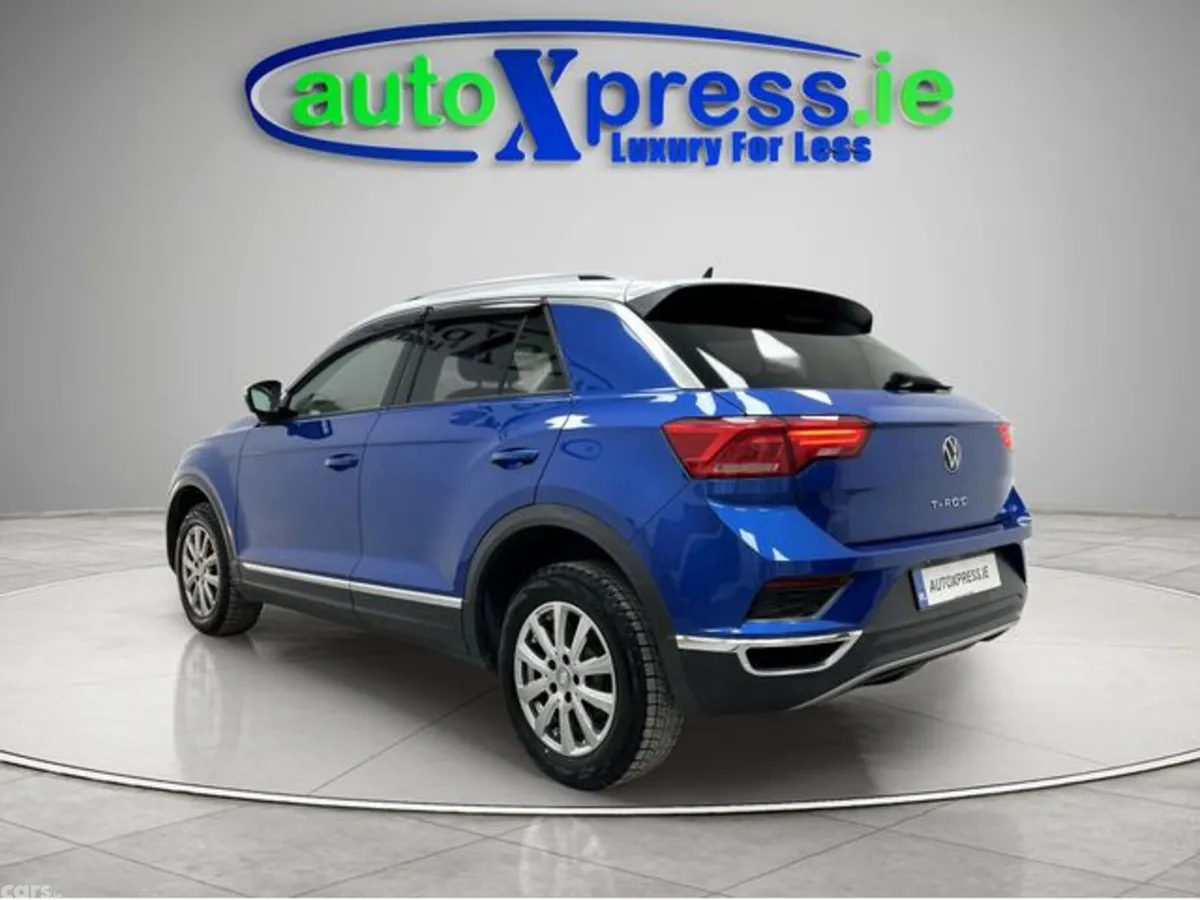 Volkswagen T-Roc SUV, Diesel, 2021, Blue