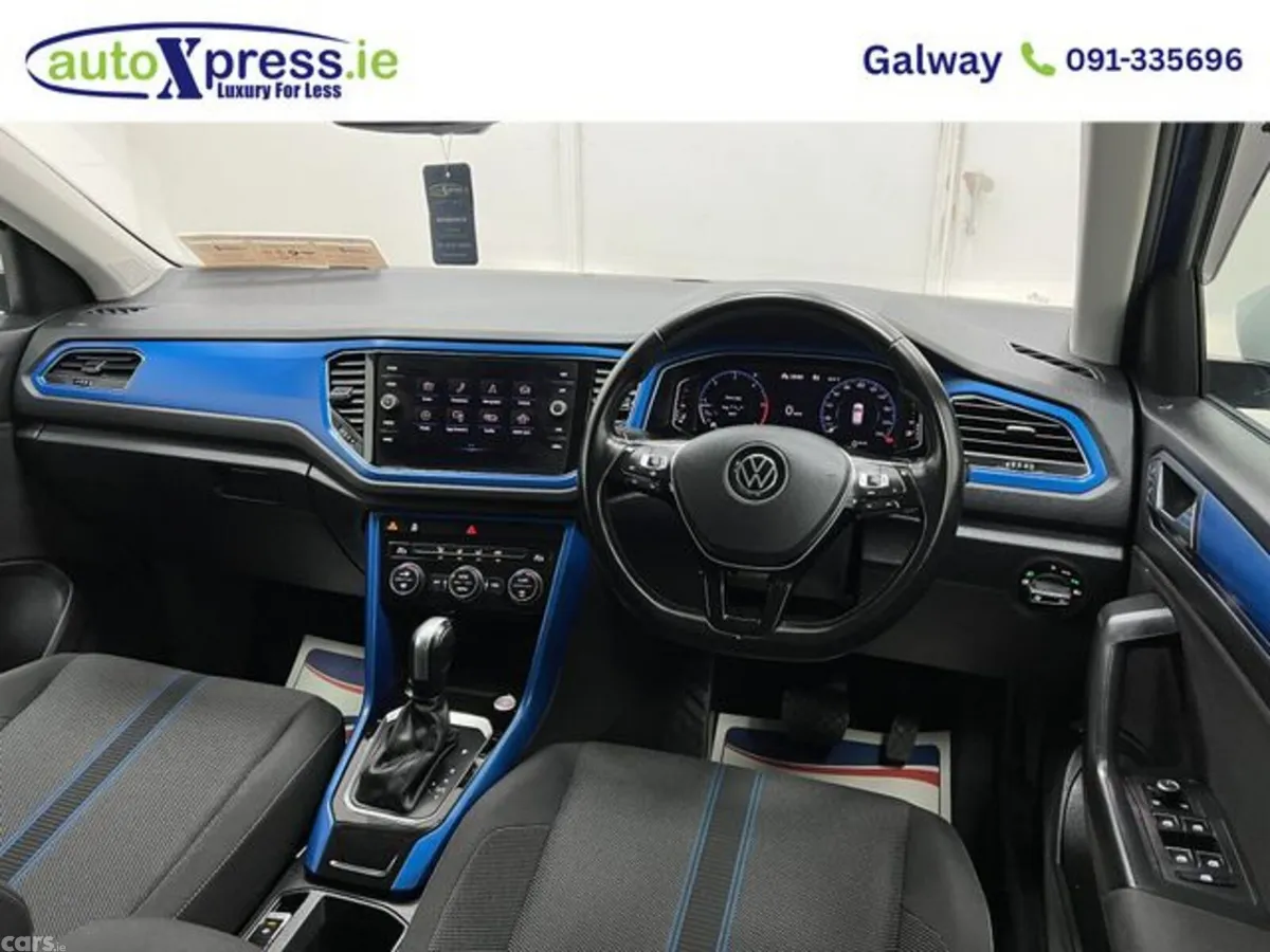 Volkswagen T-Roc SUV, Diesel, 2021, Blue