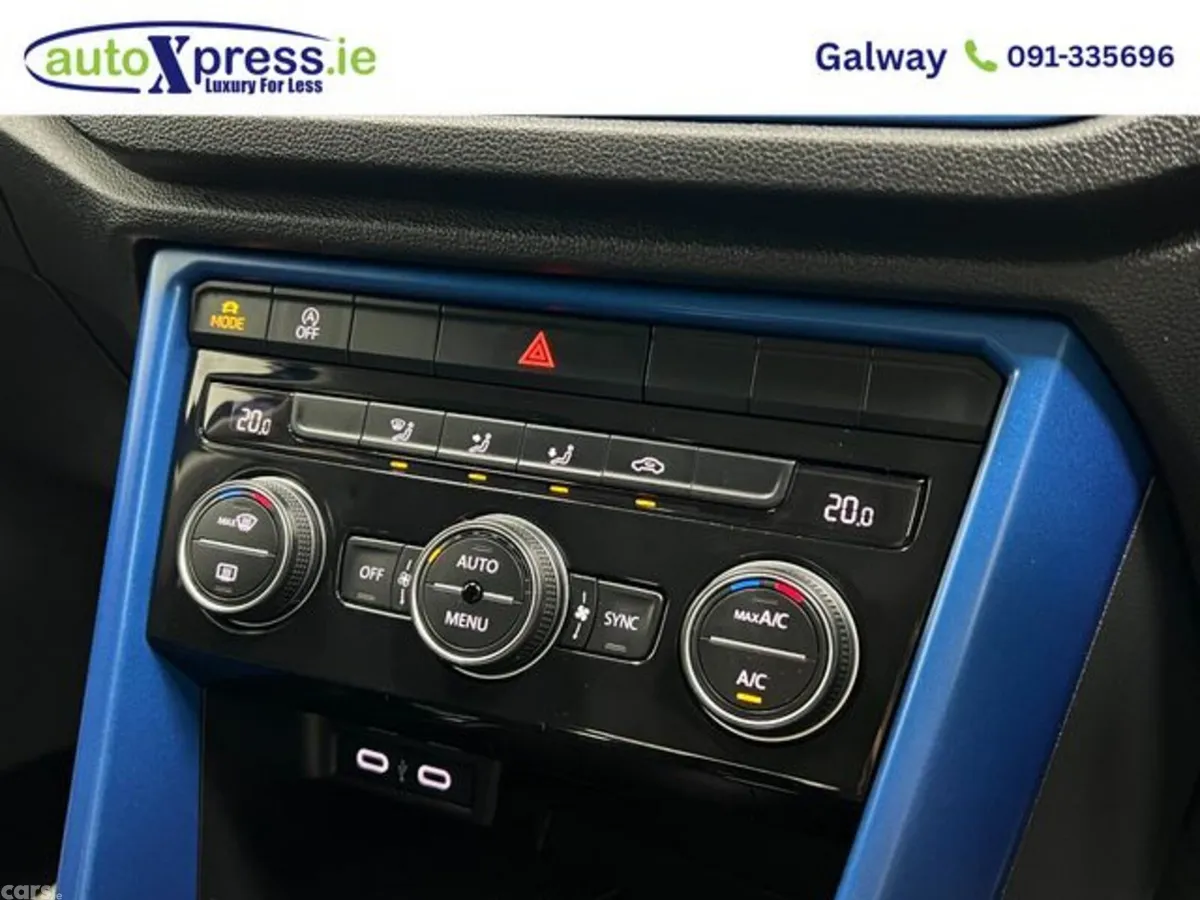 Volkswagen T-Roc SUV, Diesel, 2021, Blue