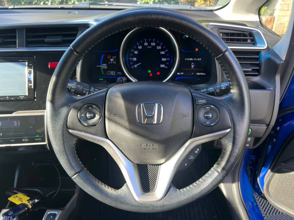 Honda Fit Hatchback, Petrol Hybrid, 2017, Blue