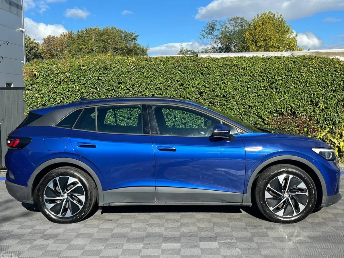 Volkswagen ID.4 SUV, Electric, 2023, Blue