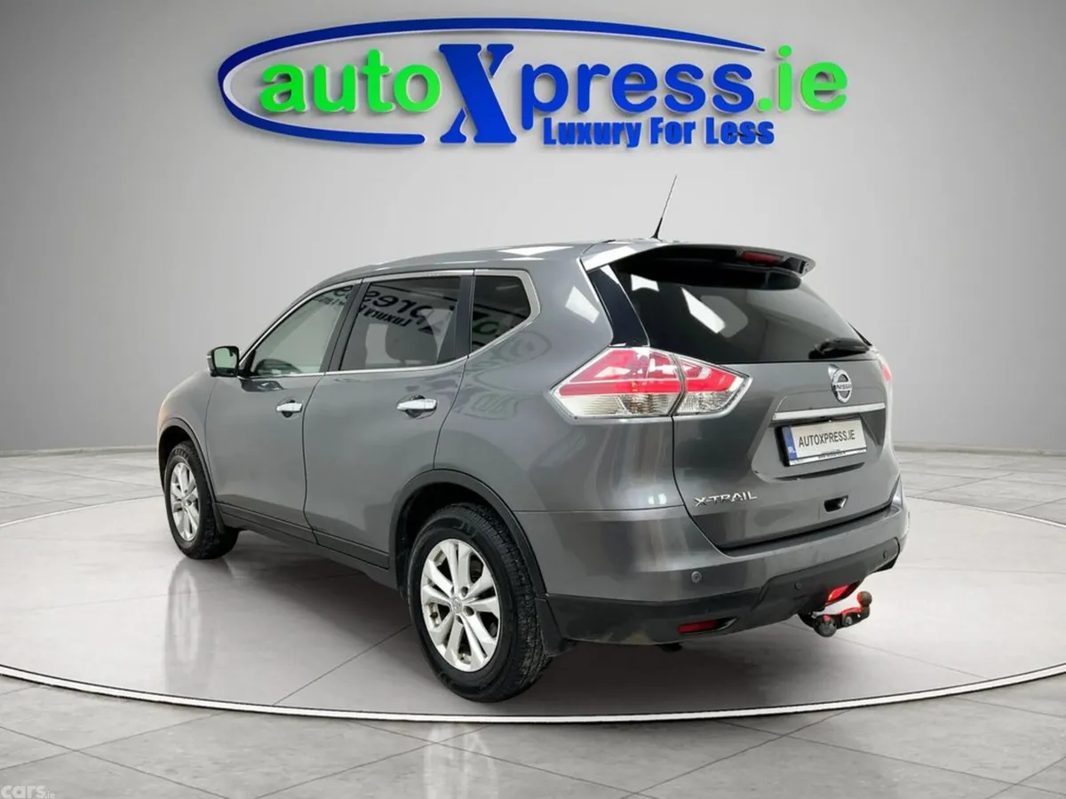 Nissan X-Trail SUV, Diesel, 2015, Grey