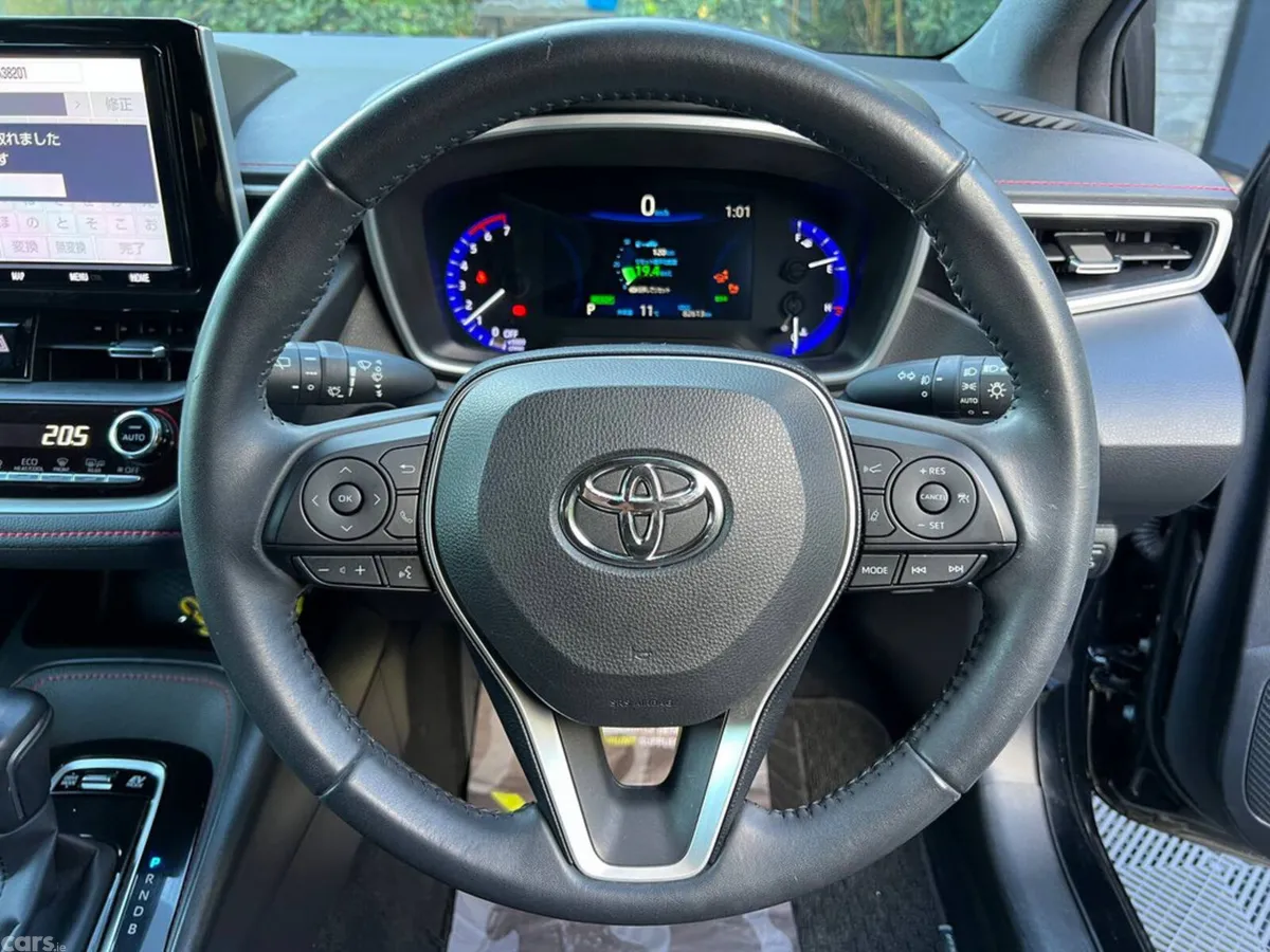 Toyota Corolla Hatchback, Petrol Hybrid, 2018, Black
