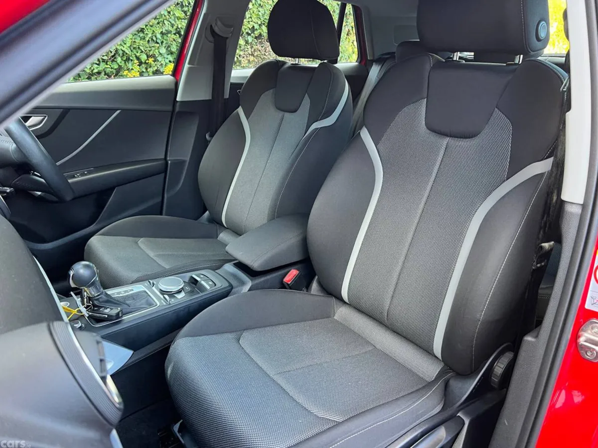 Audi Q2 SUV, Petrol, 2020, Red