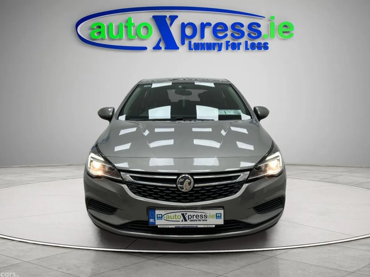 Vauxhall Astra Hatchback, Petrol, 2016, Grey