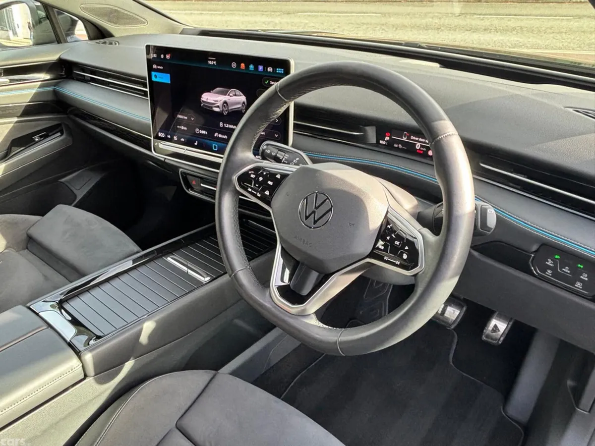 Volkswagen ID.7 Hatchback, Electric, 2024, Black