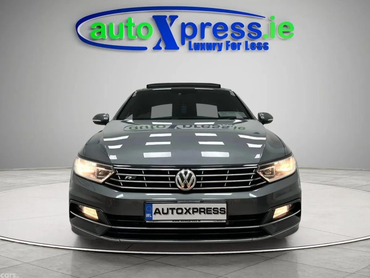 Volkswagen Passat Saloon, Diesel, 2017, Grey