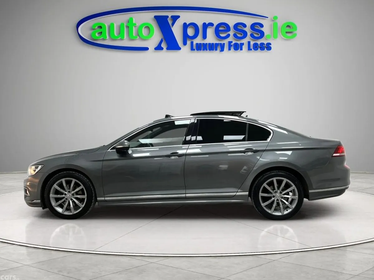 Volkswagen Passat Saloon, Diesel, 2017, Grey