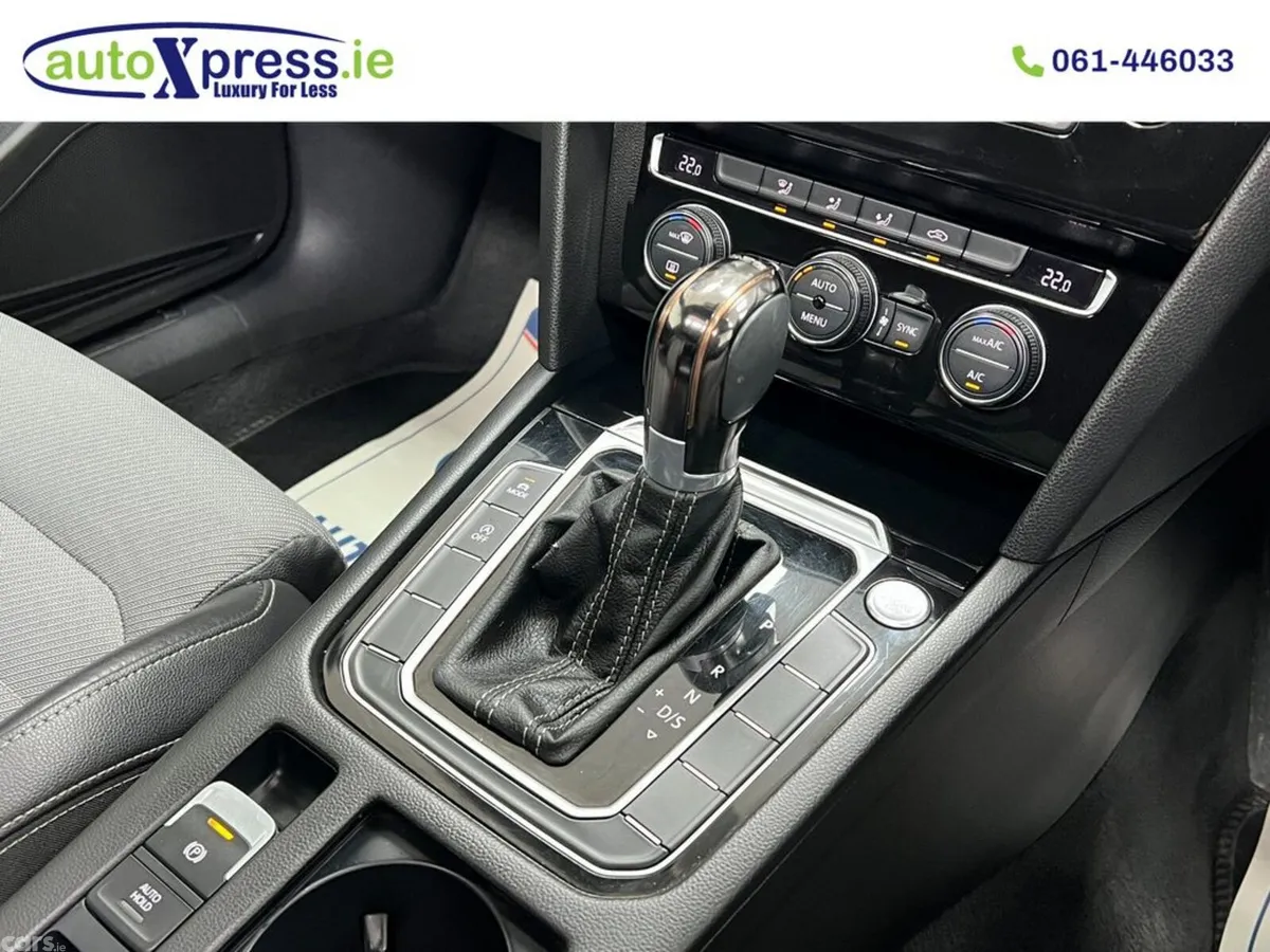 Volkswagen Passat Saloon, Diesel, 2017, Grey