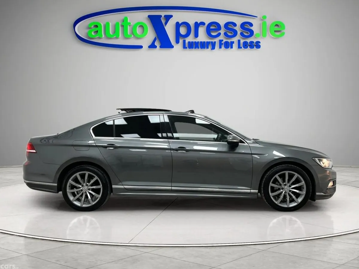 Volkswagen Passat Saloon, Diesel, 2017, Grey