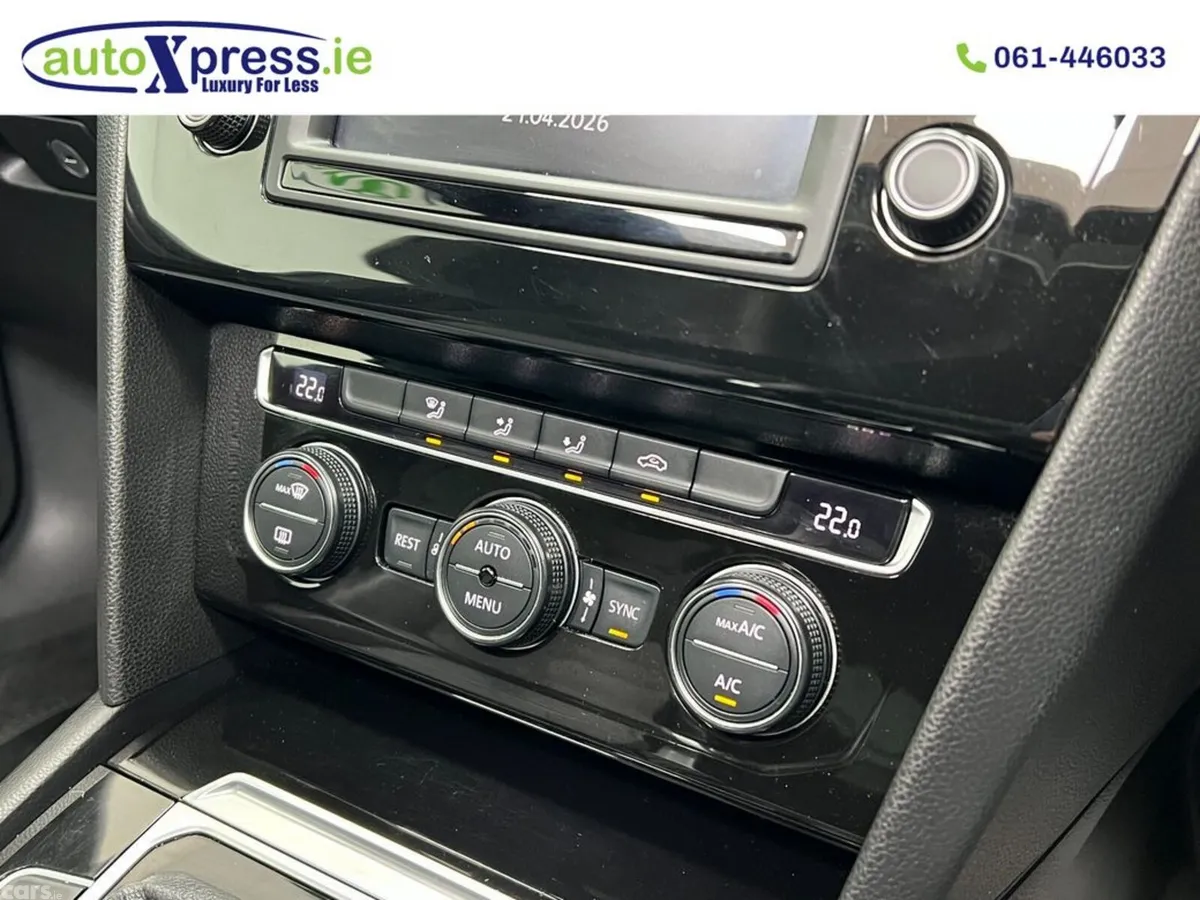 Volkswagen Passat Saloon, Diesel, 2017, Grey
