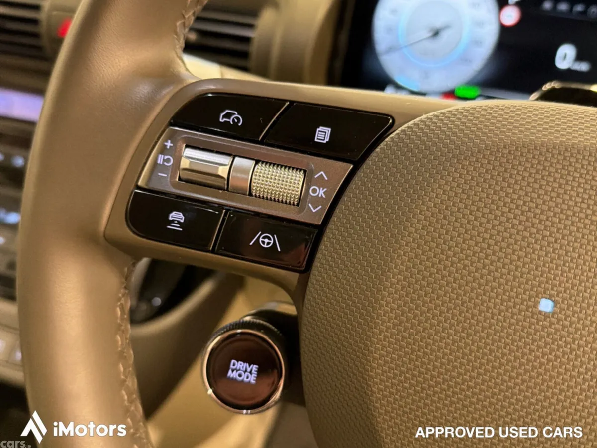 Hyundai INSTER SUV, Electric, 2025, Yellow