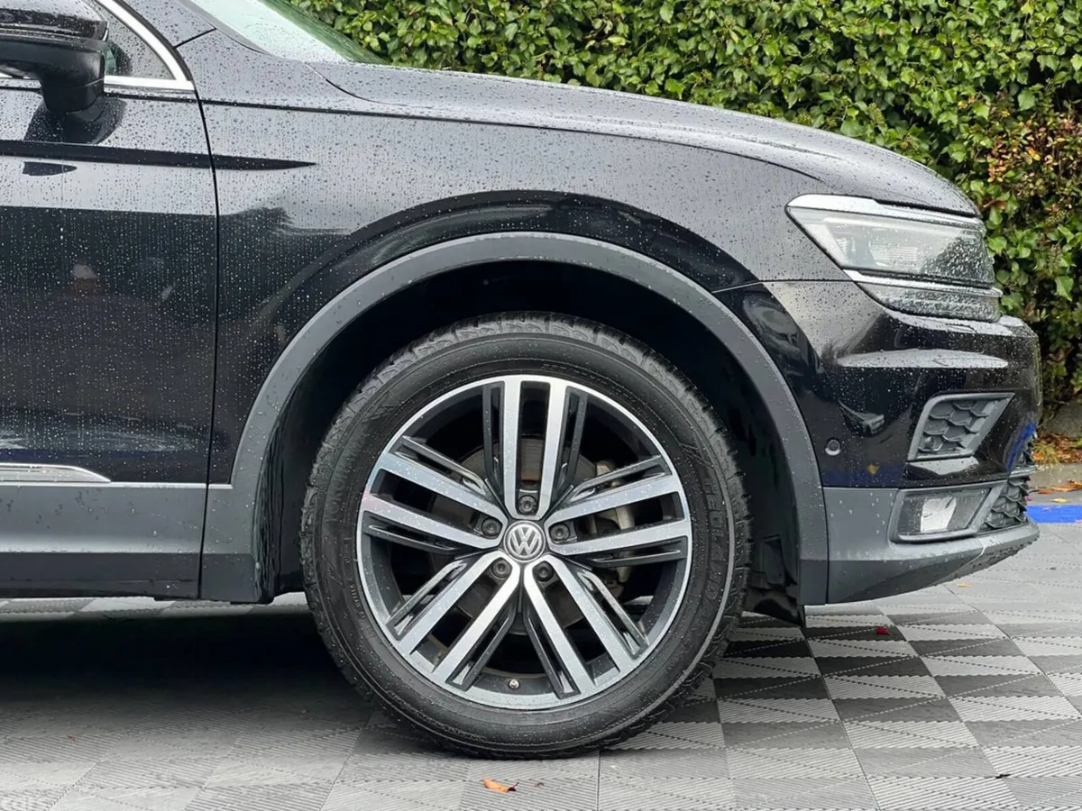 Volkswagen Tiguan SUV, Diesel, 2019, Black