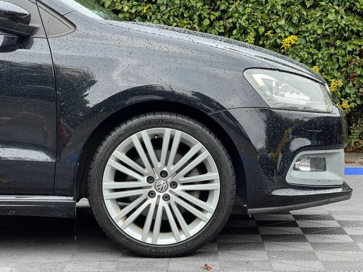 Volkswagen Polo Hatchback, Petrol, 2017, Black