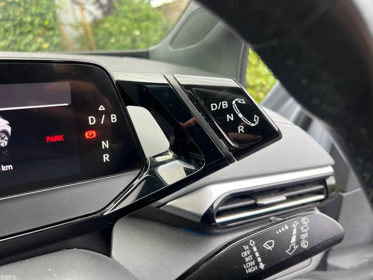 Volkswagen ID.4 Estate, Electric, 2023, Grey