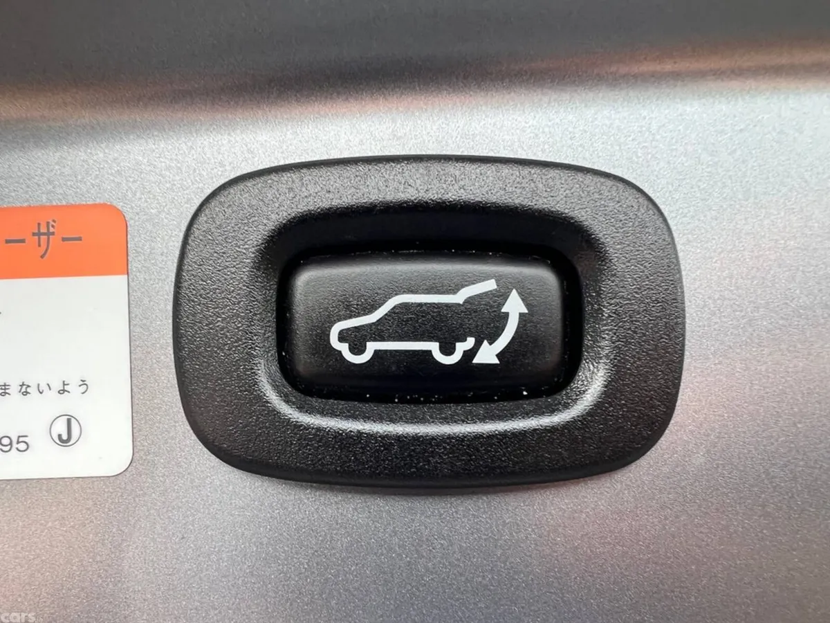 Mitsubishi Outlander SUV, Petrol Plug-in Hybrid, 2019, Grey