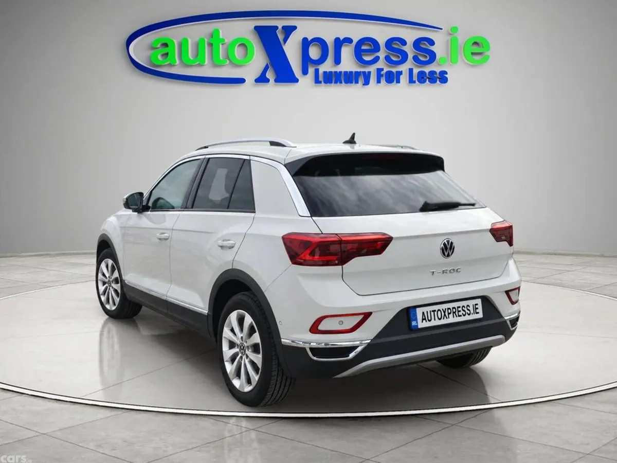 Volkswagen T-Roc SUV, Diesel, 2023, White