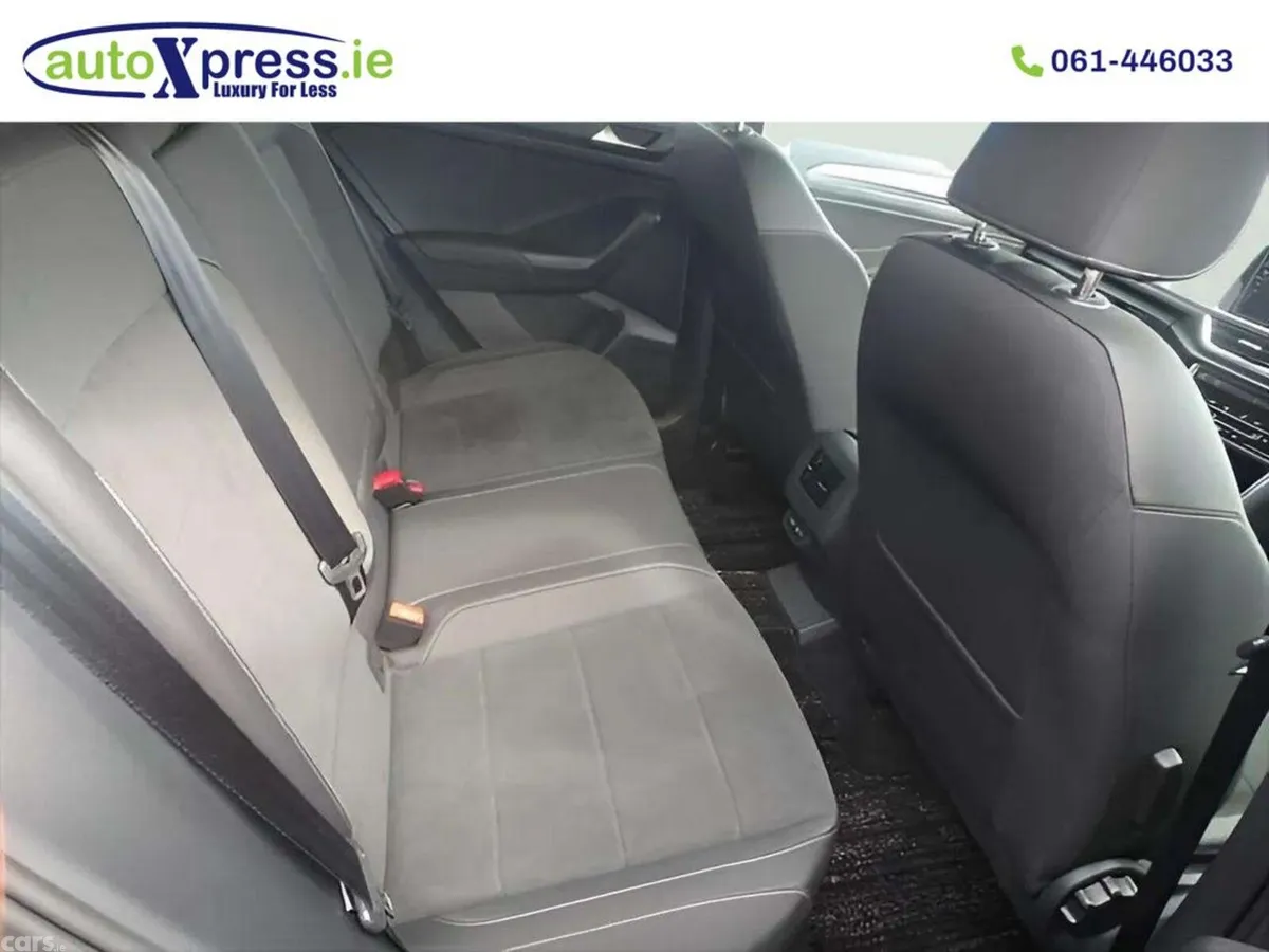 Volkswagen T-Roc SUV, Diesel, 2023, White