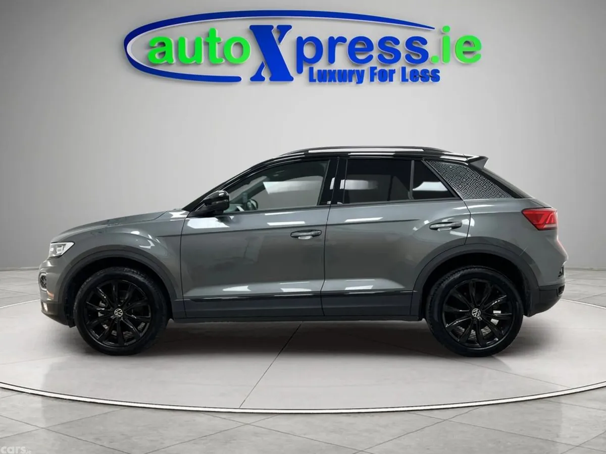 Volkswagen T-Roc SUV, Diesel, 2022, Grey